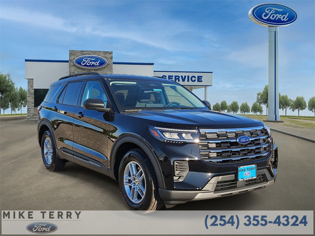 New 2026 Ford Explorer Active image 1