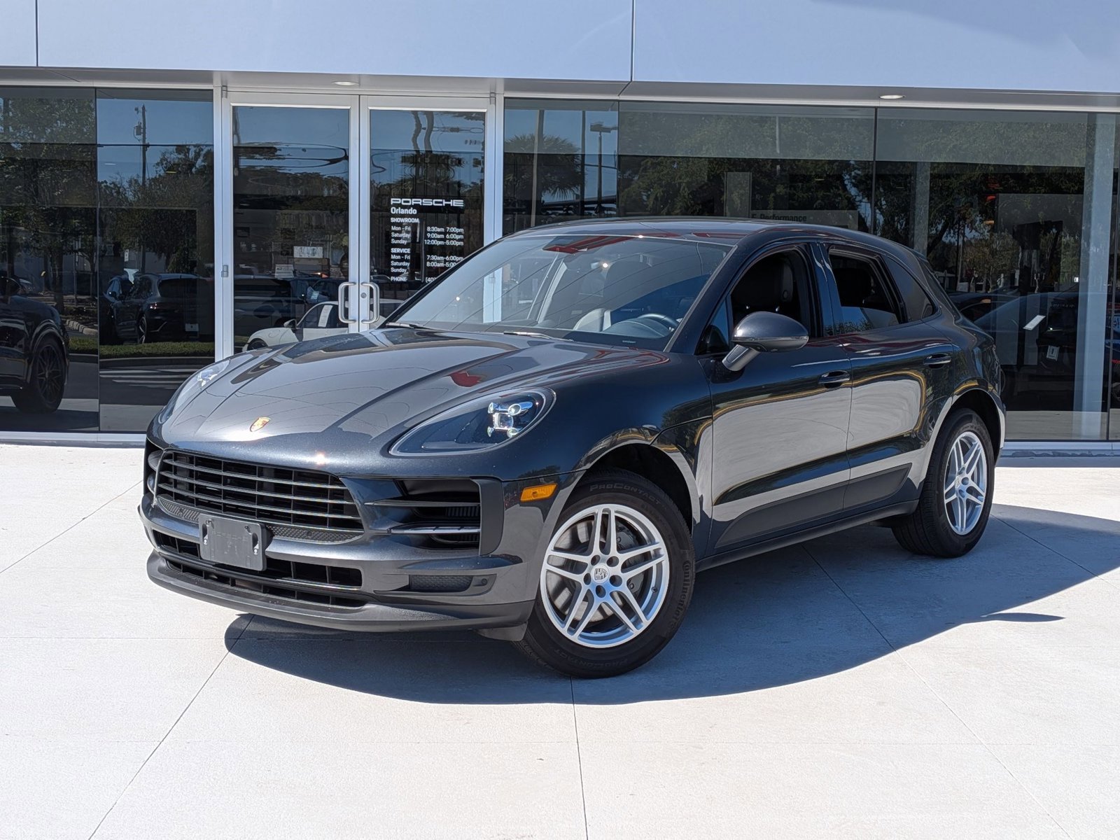 Used 2021 Porsche Macan S video 1