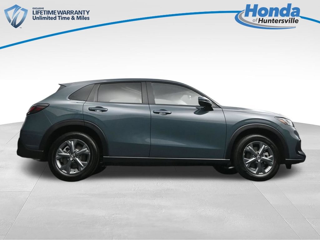 New 2027 Honda HR-V LX image 32