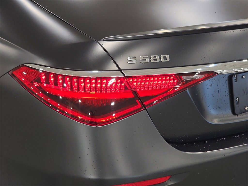 Used 2023 Mercedes-Benz S 580 4MATIC Sedan image 32