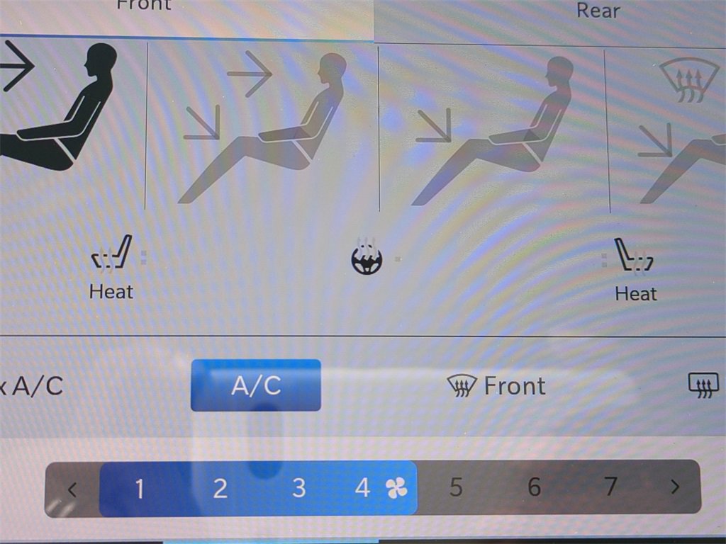 New 2026 Chrysler Pacifica Select w/ S Appearance Package image 24