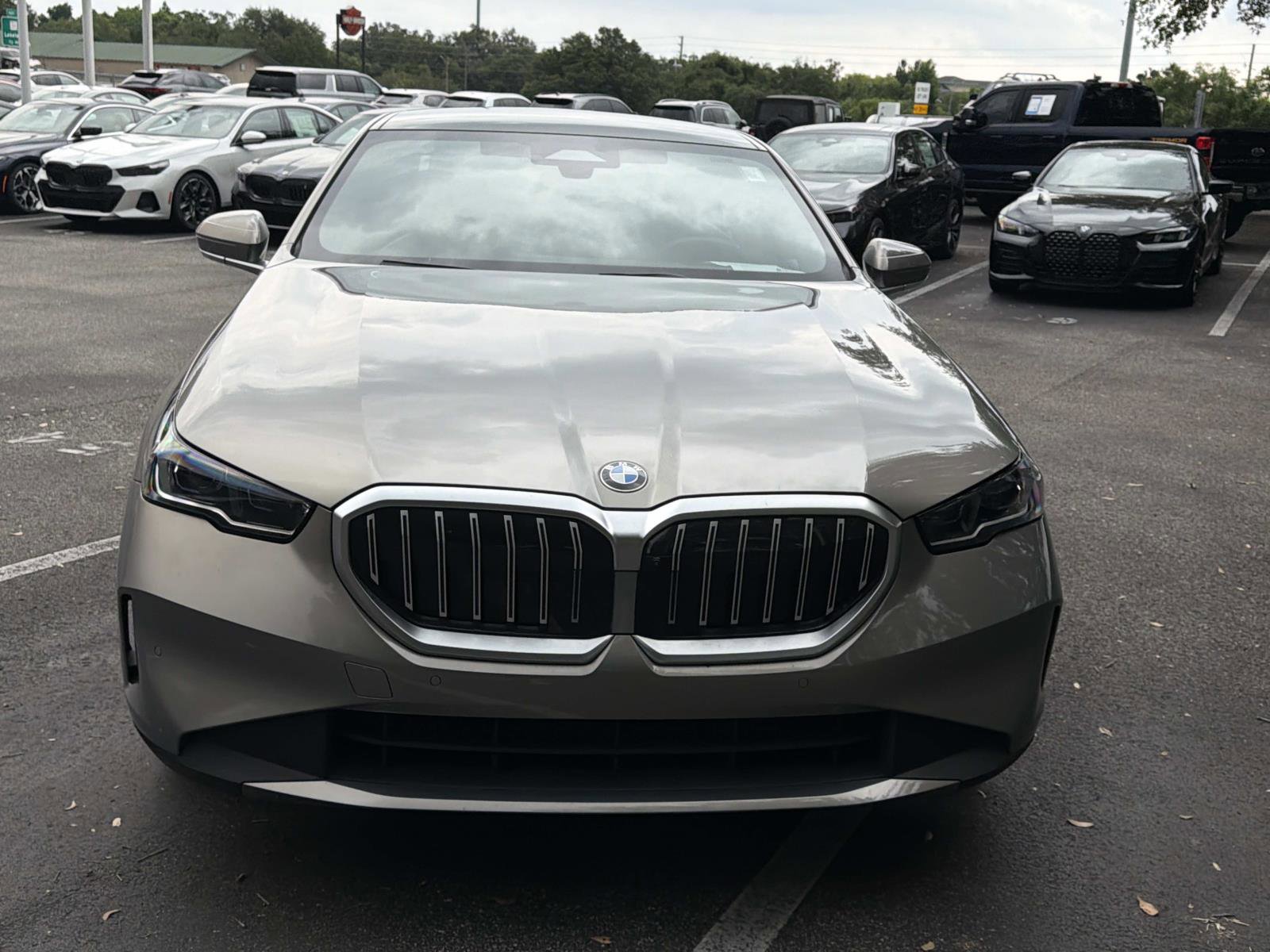 Certified 2025 BMW 540i xDrive AWD/4WD image 9