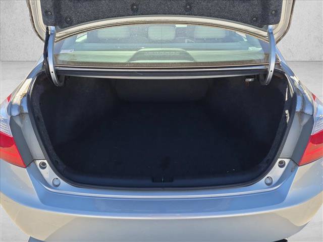 Used 2015 Honda Accord EX-L image 6