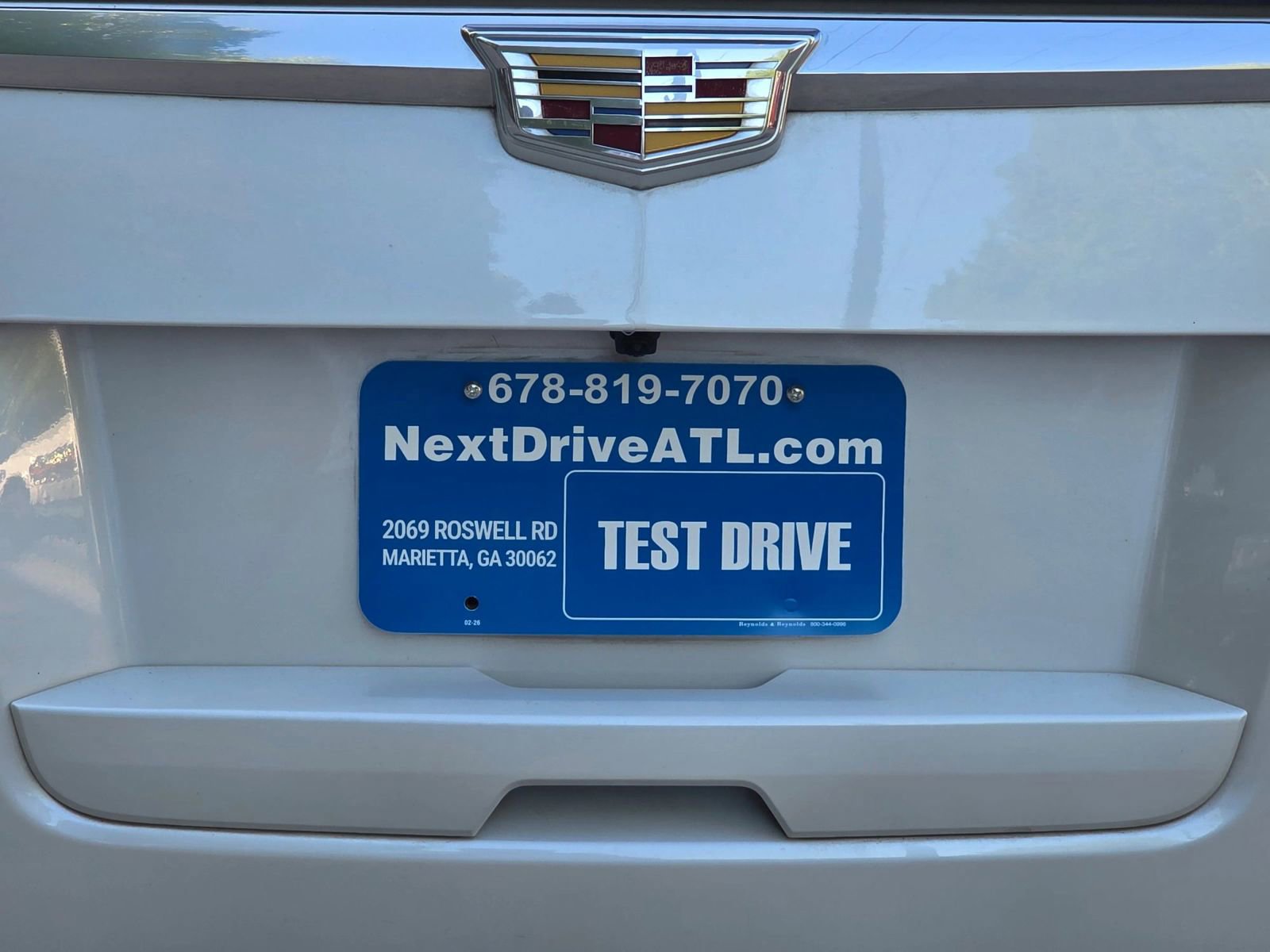 Used 2016 Cadillac Escalade ESV Platinum RWD image 43