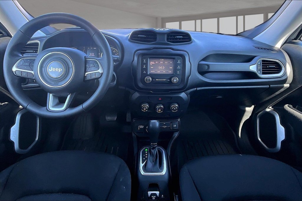 Used 2020 Jeep Renegade Sport w/ Sport Appearance Group AWD/4WD image 16