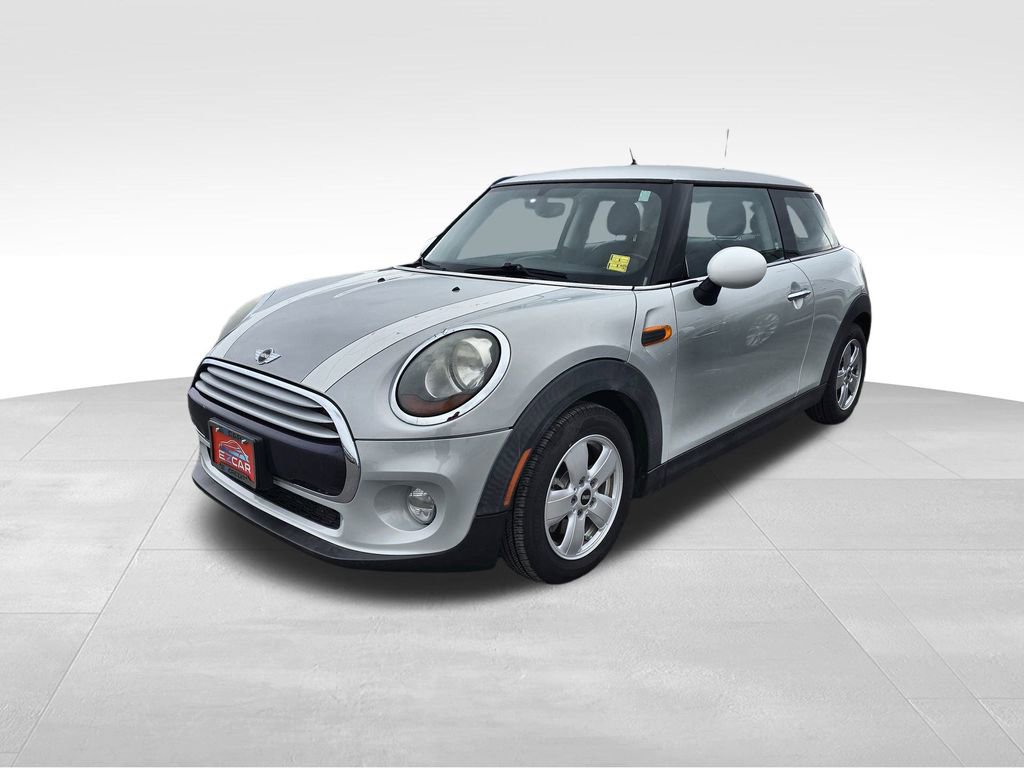 Used 2014 MINI Cooper 2-Door Hardtop image 3