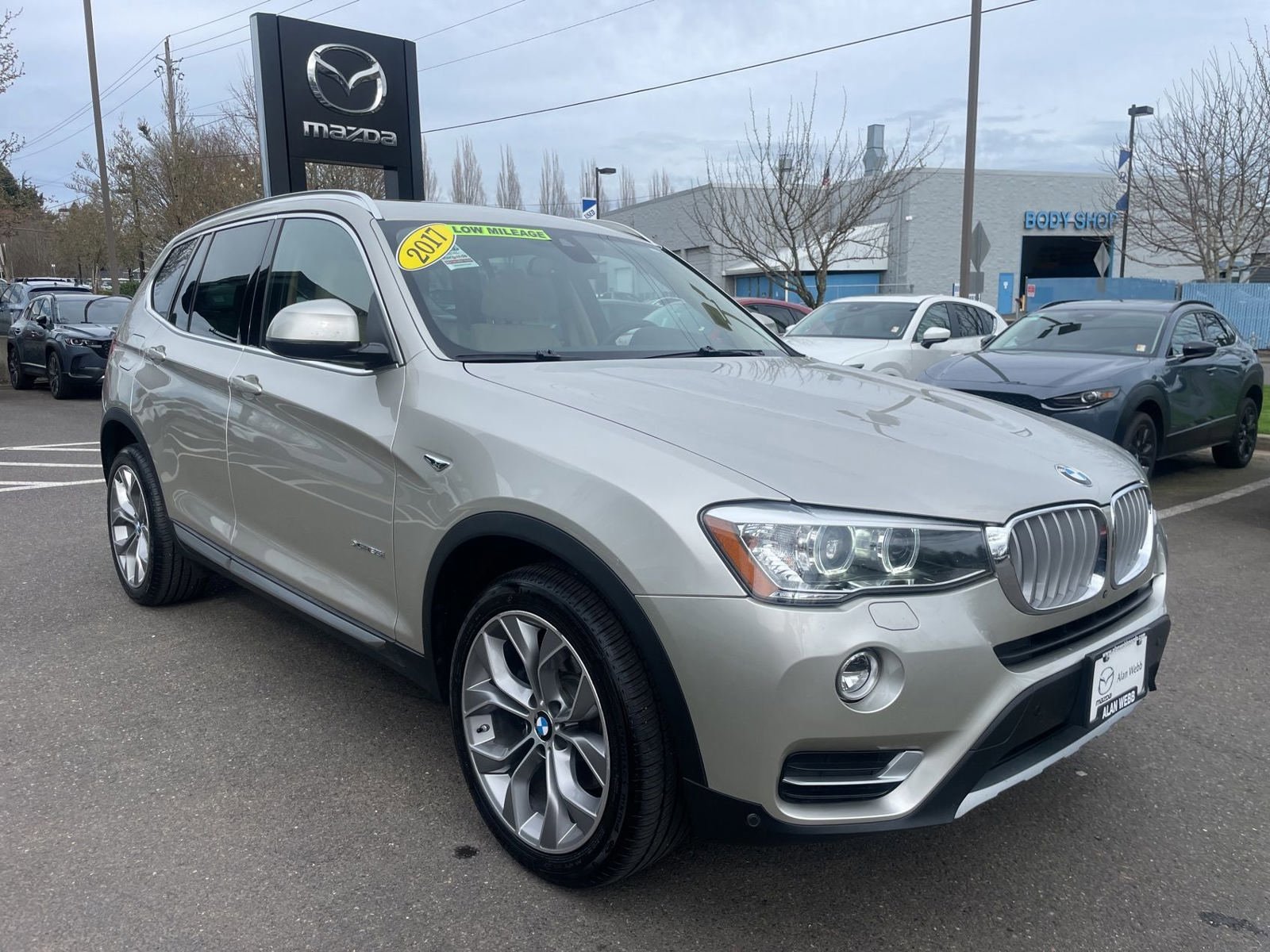 Used 2017 BMW X3 xDrive35i AWD/4WD image 4