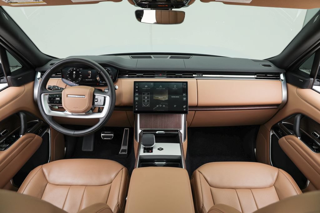 Used 2025 Land Rover Range Rover SE AWD/4WD image 31
