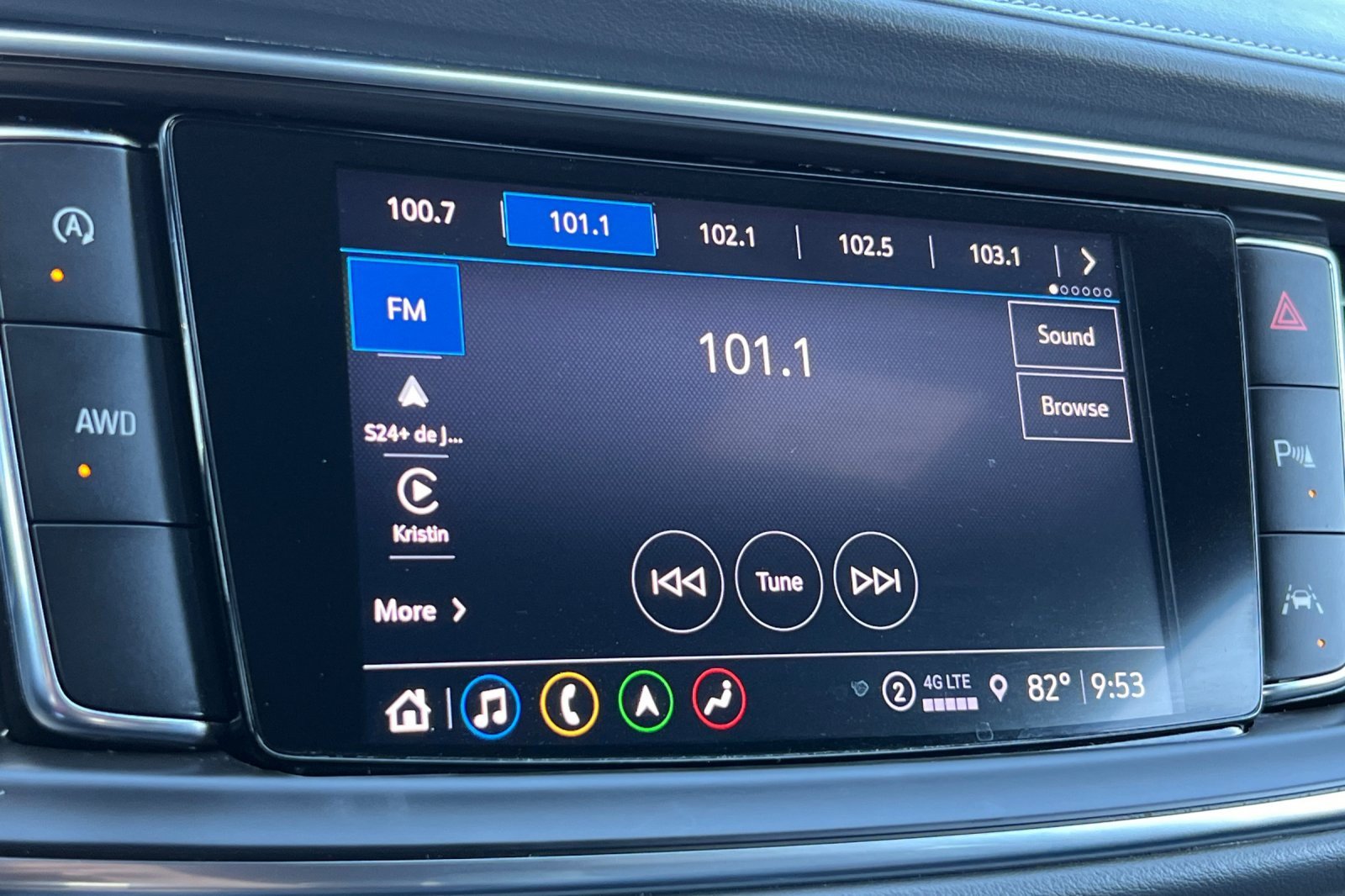 Used 2023 Buick Enclave Premium image 20