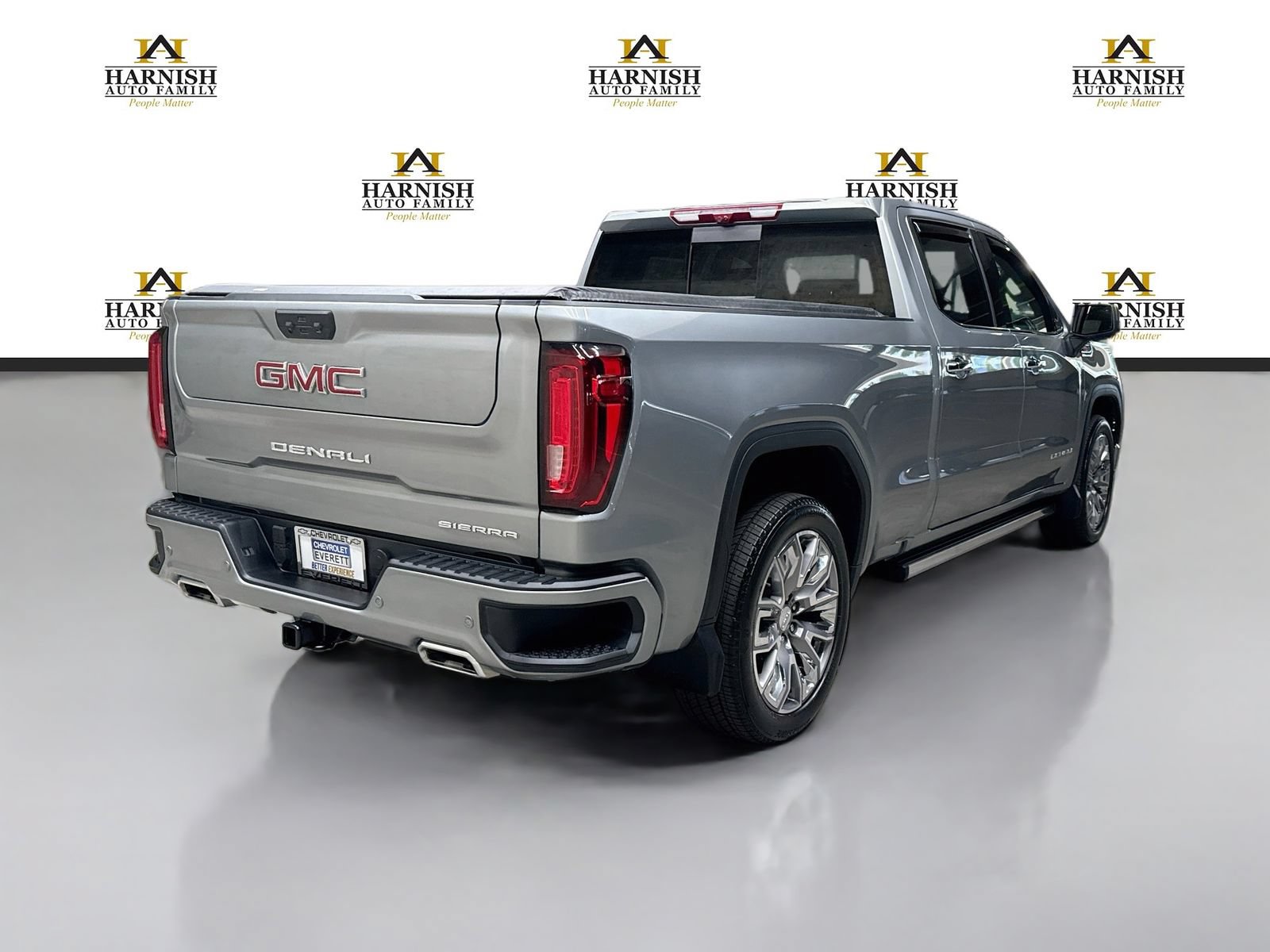 Used 2026 GMC Sierra 1500 Denali w/ Denali Reserve Package AWD/4WD image 6