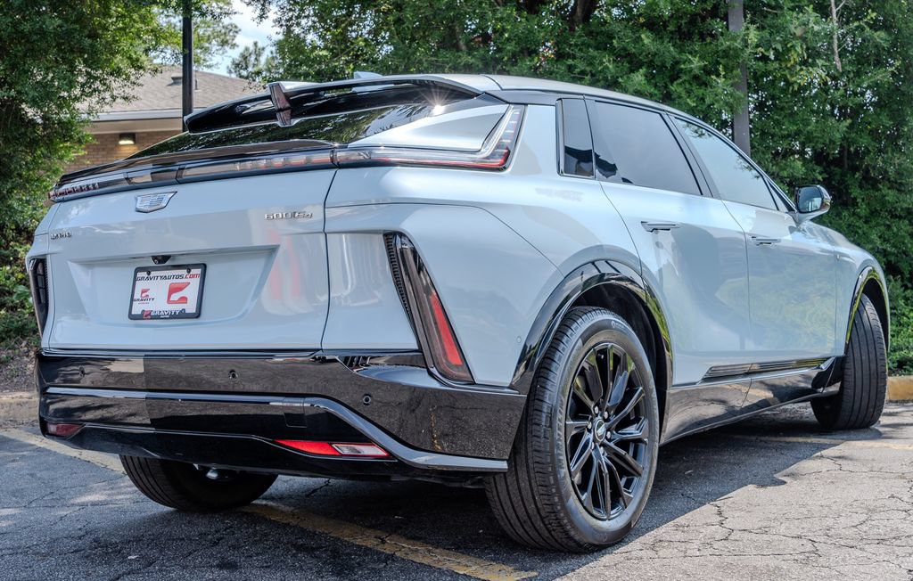 Used 2024 Cadillac Lyriq Sport AWD/4WD image 28