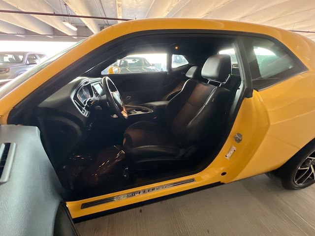 Used 2018 Dodge Challenger GT w/ GT Interior Package image 13