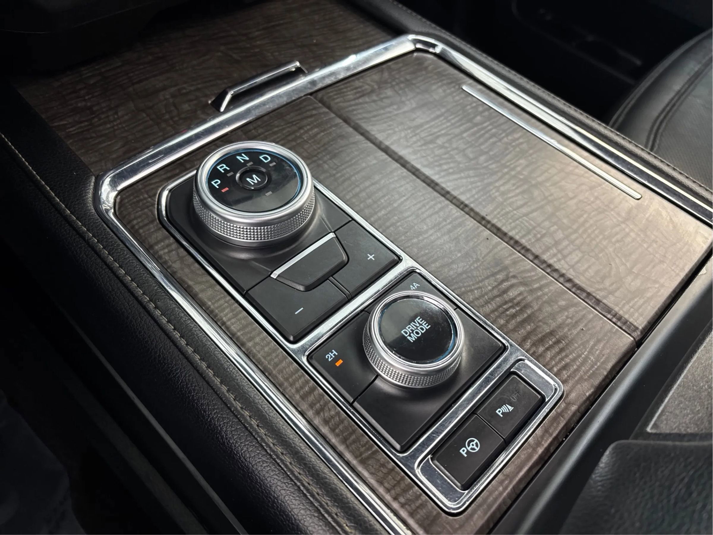 Used 2021 Ford Expedition Max Limited image 49