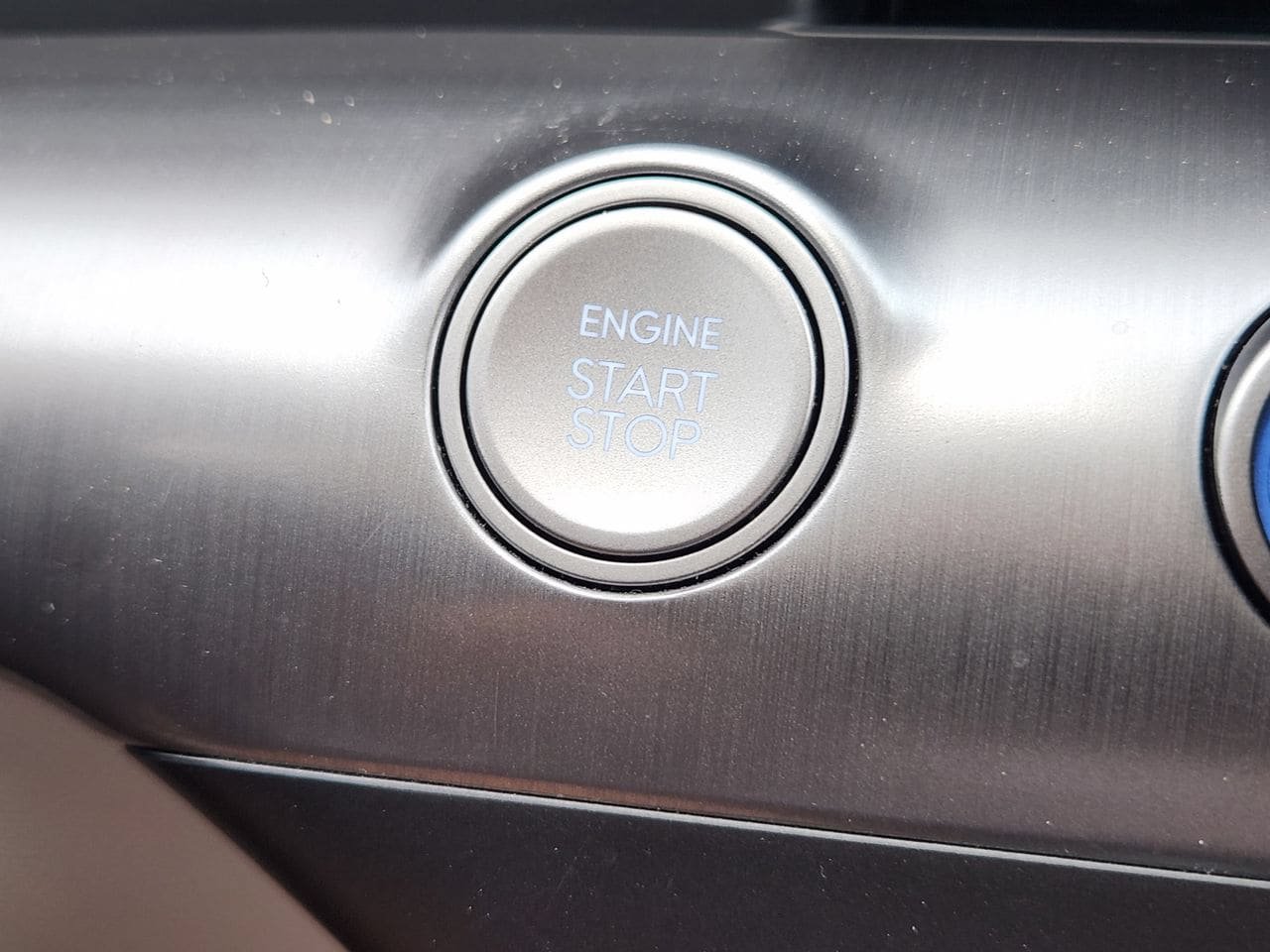 Used 2025 Hyundai Kona SEL FWD image 20