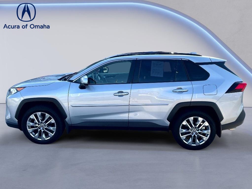 Used 2020 Toyota RAV4 Limited w/ Protection Package AWD/4WD image 1