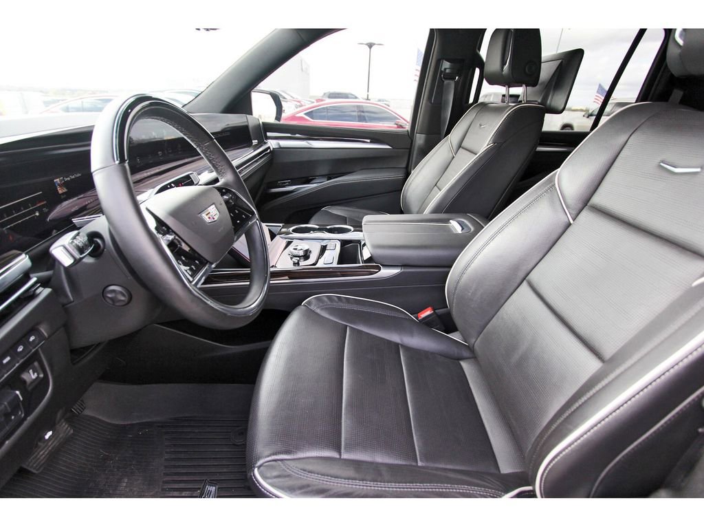 Certified 2025 Cadillac Escalade ESV Premium Luxury w/ Touring Package image 6