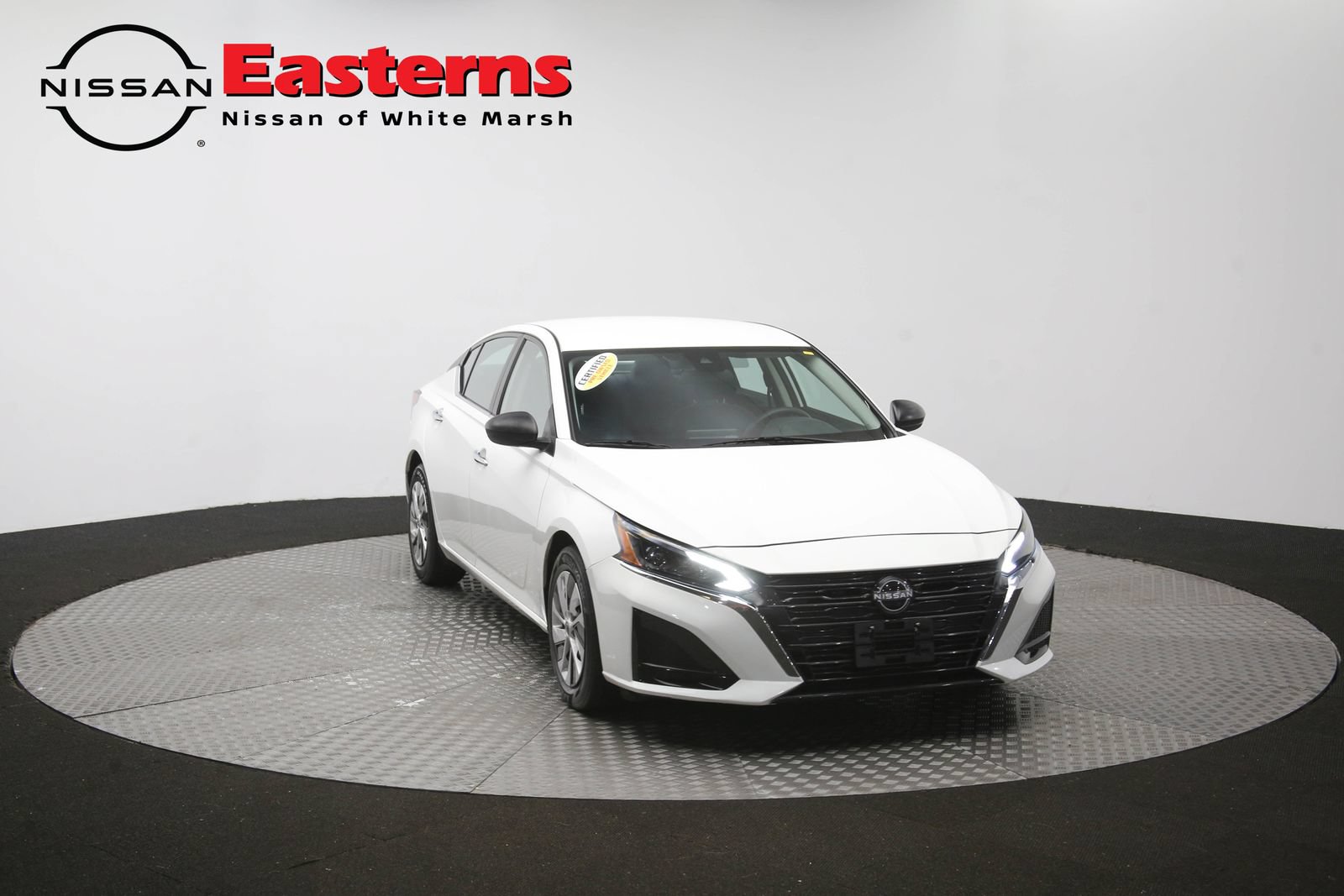 Used 2024 Nissan Altima 2.5 S FWD image 49