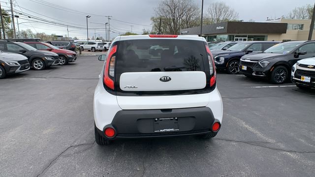 Used 2016 Kia Soul FWD image 4