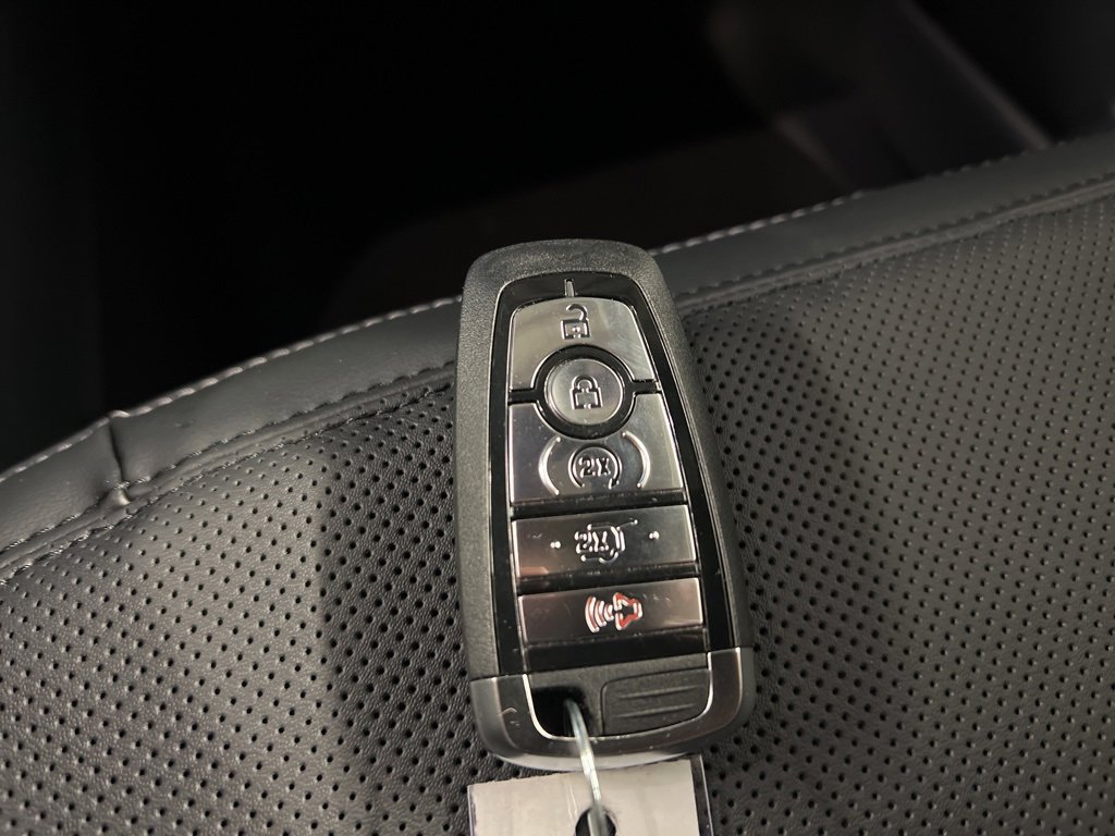 New 2026 Ford Expedition Platinum image 45