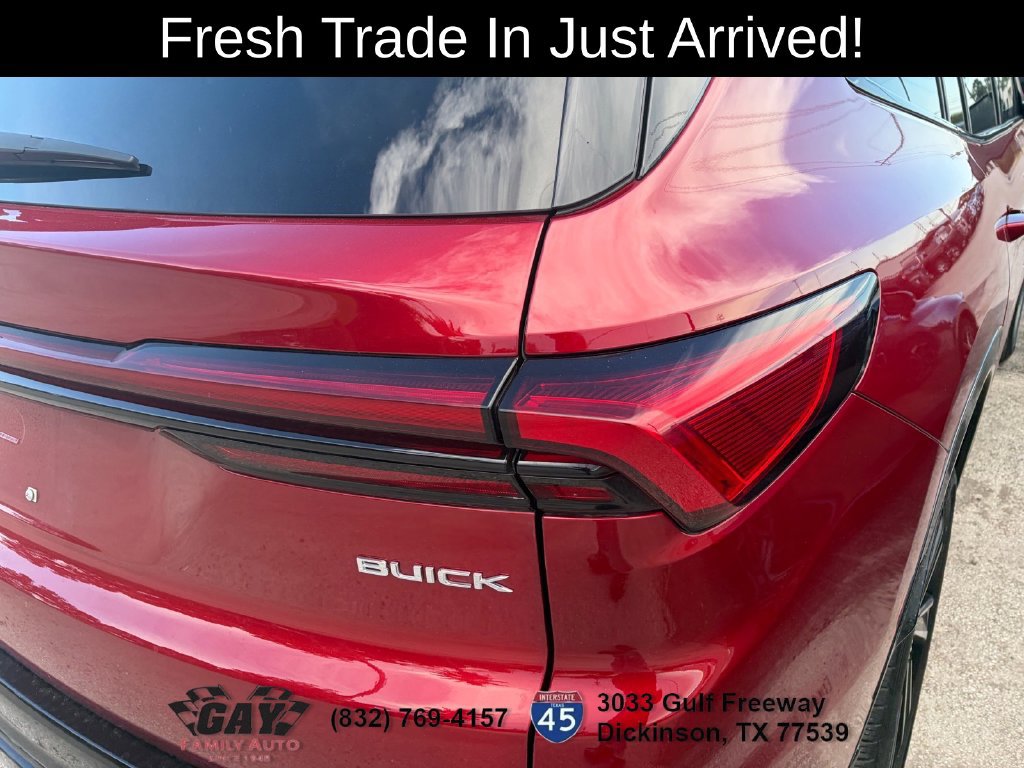 Certified 2025 Buick Enclave Sport Touring w/ LPO, All-Weather Package FWD image 10
