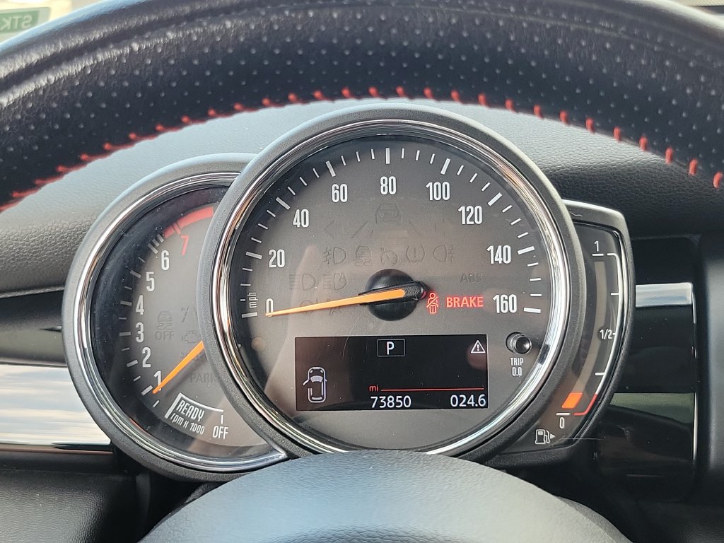 Used 2019 MINI Cooper S w/ Signature Upholstery Package FWD image 7