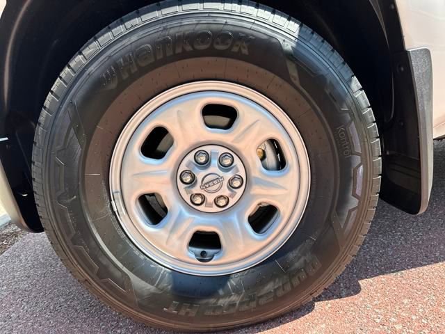 Used 2025 Nissan Frontier S image 34