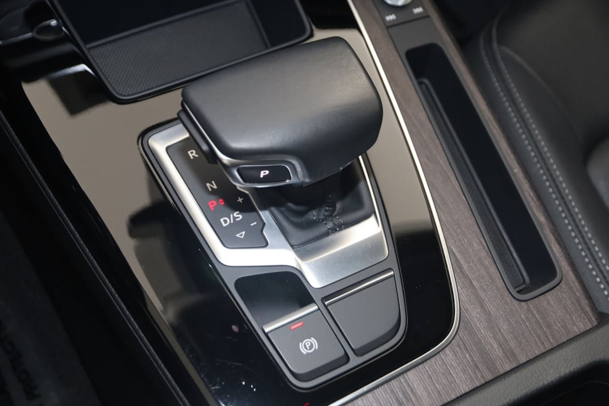 Used 2022 Audi Q5 2.0T Premium AWD/4WD image 7