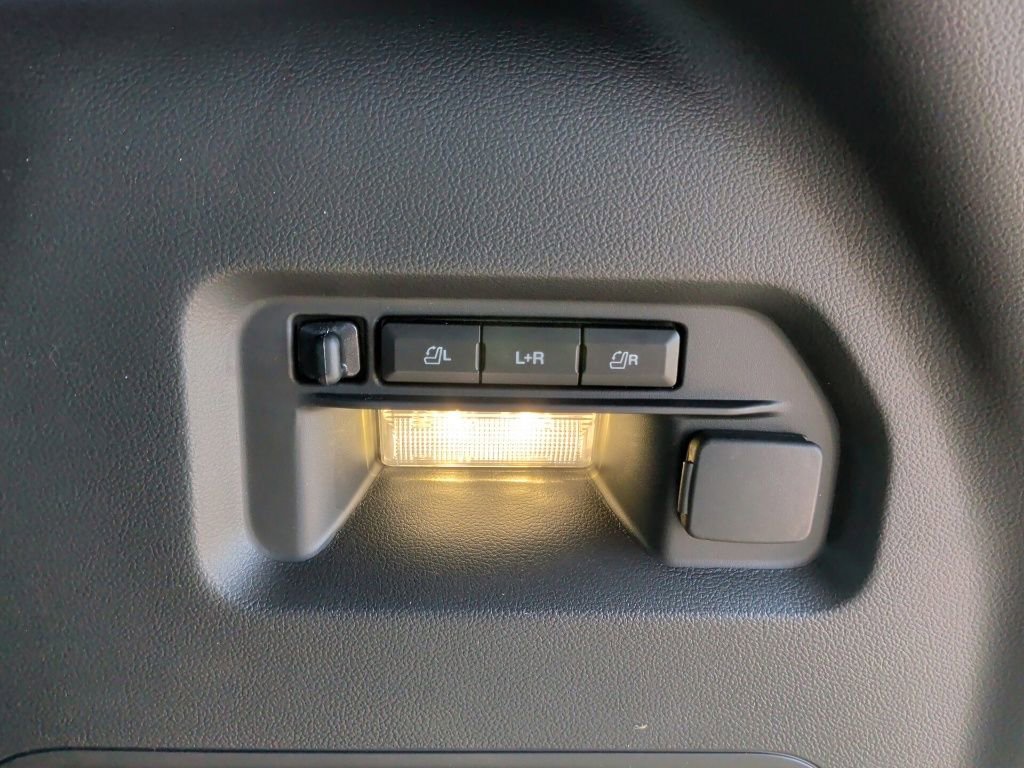 New 2026 Ford Explorer ST image 45