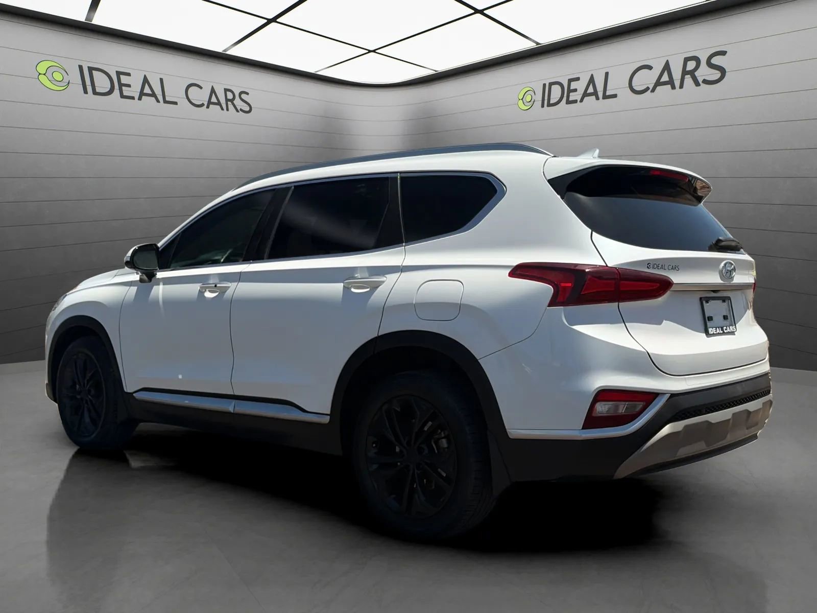 Used 2019 Hyundai Santa Fe Limited FWD image 8