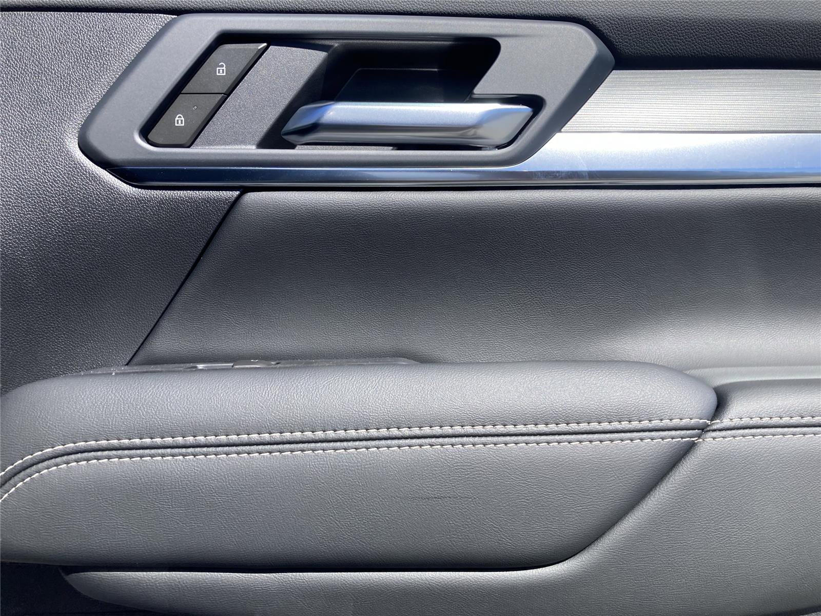 New 2026 GMC Terrain Elevation w/ Black Edition image 14