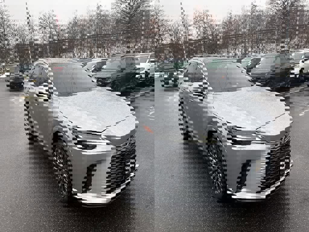 Used 2025 Lexus RX 450h Luxury image 10