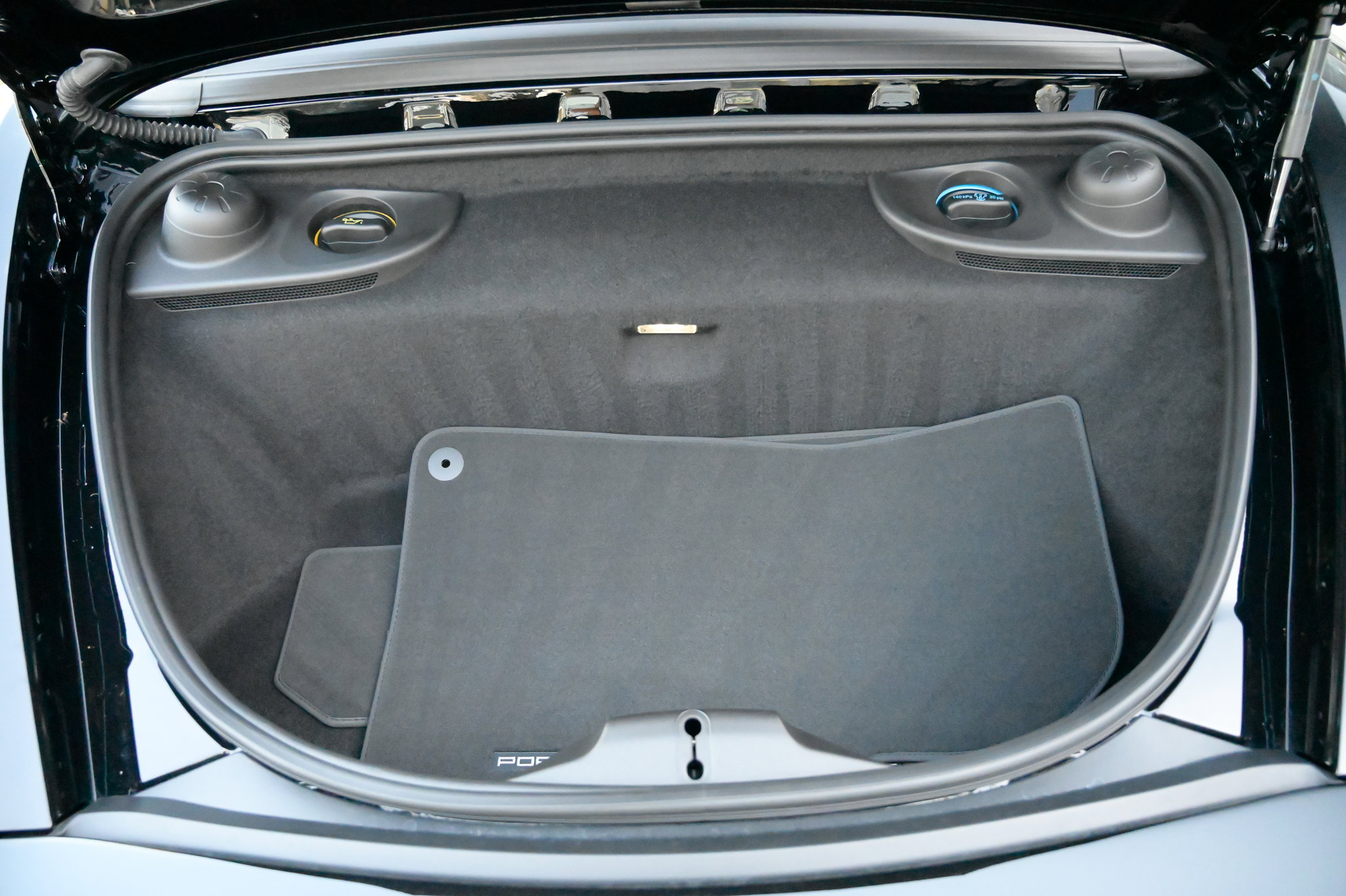 Used 2021 Porsche 718 Boxster S RWD image 35