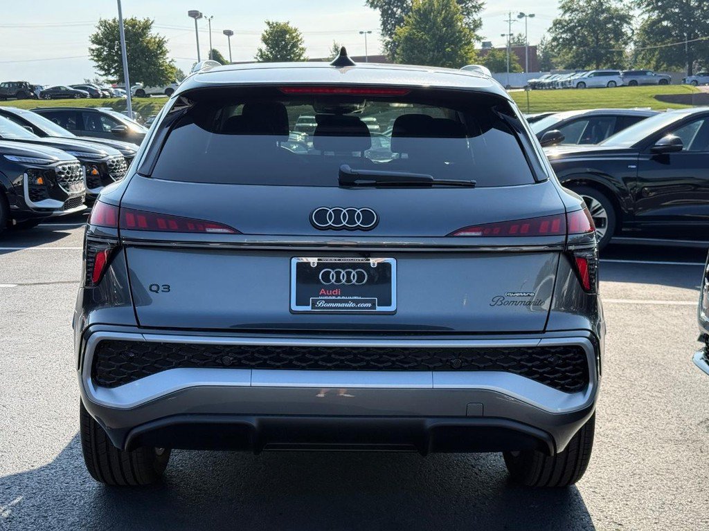 New 2026 Audi Q3 quattro 2.0T AWD/4WD image 4