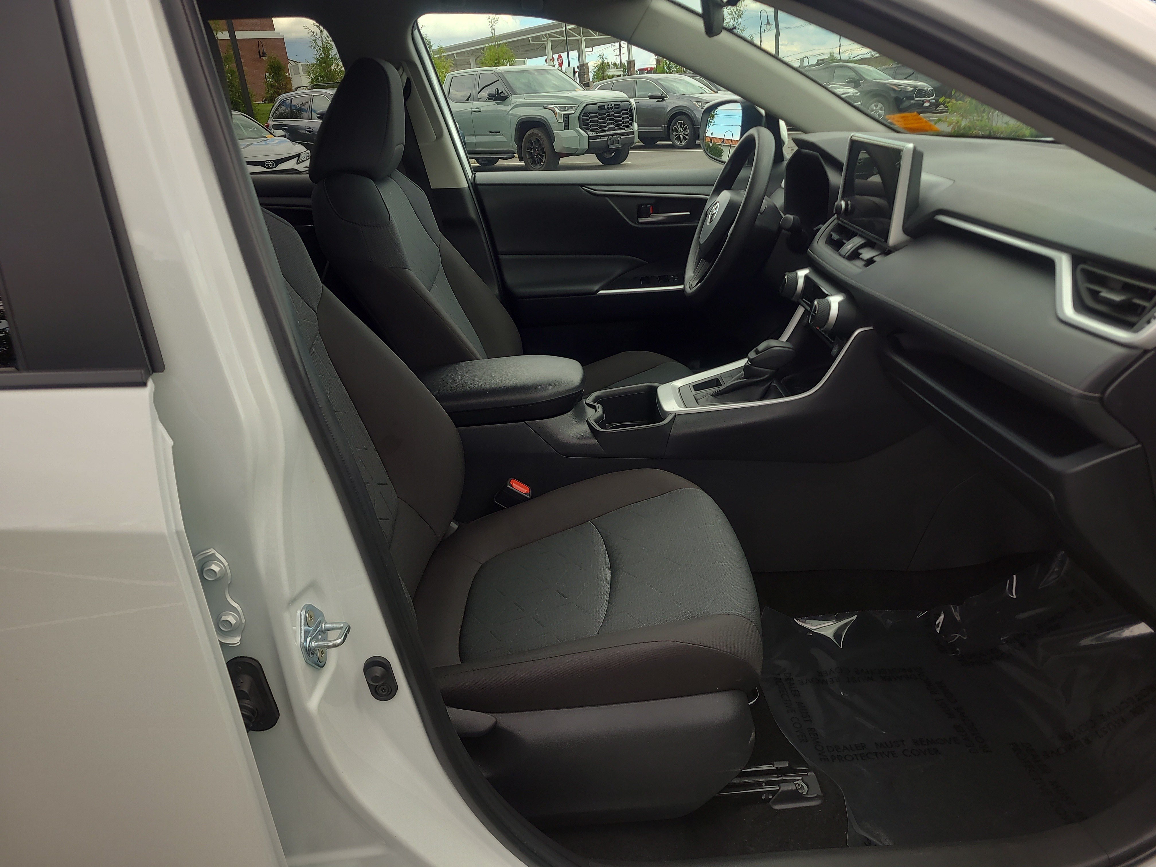 Certified 2025 Toyota RAV4 XLE AWD/4WD image 17