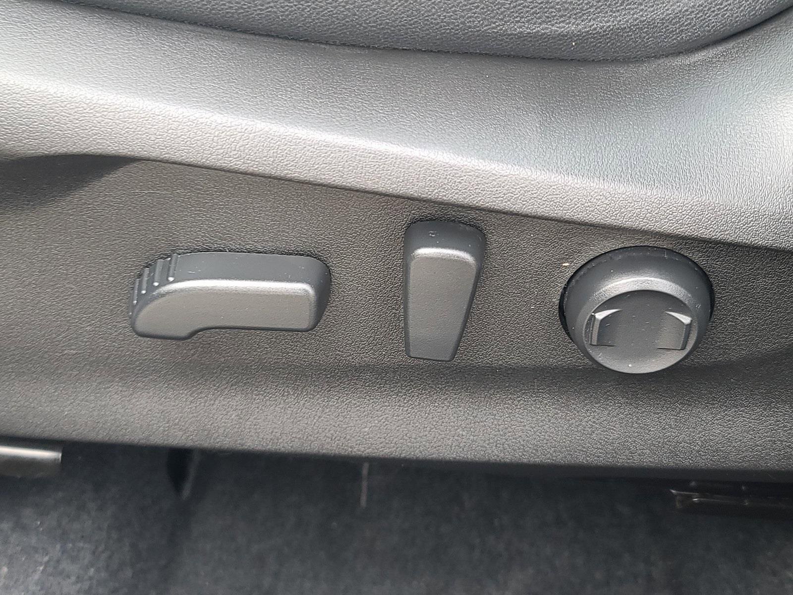 Used 2020 Subaru Forester Premium image 12