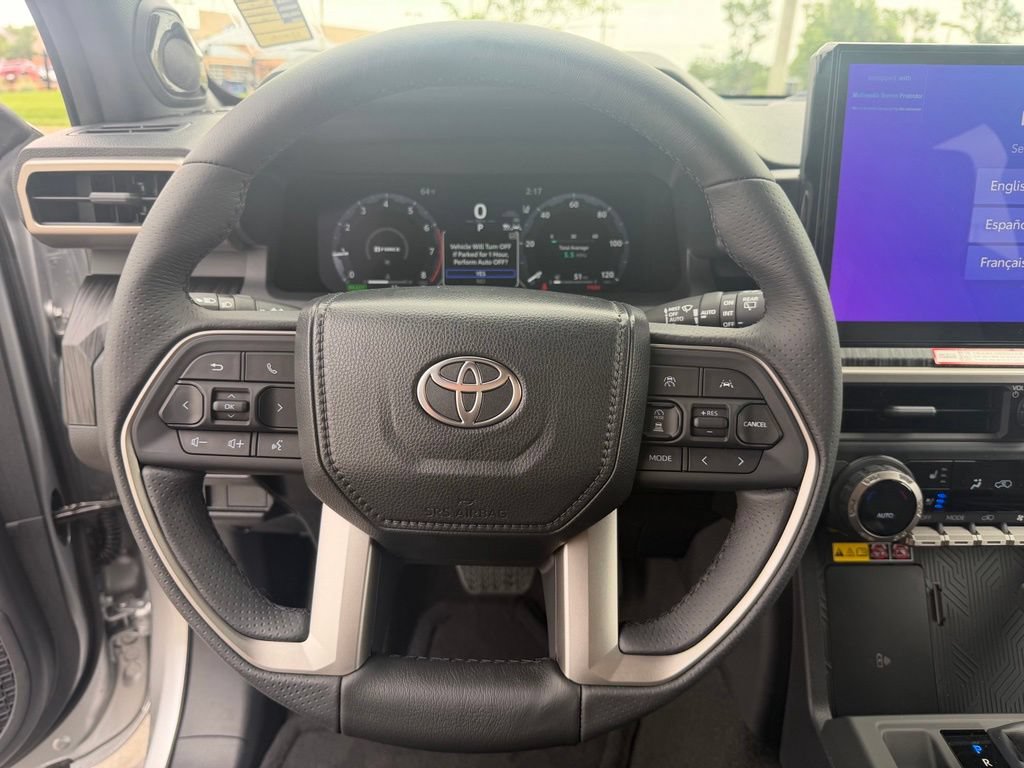 Used 2026 Toyota 4Runner Platinum AWD/4WD image 12