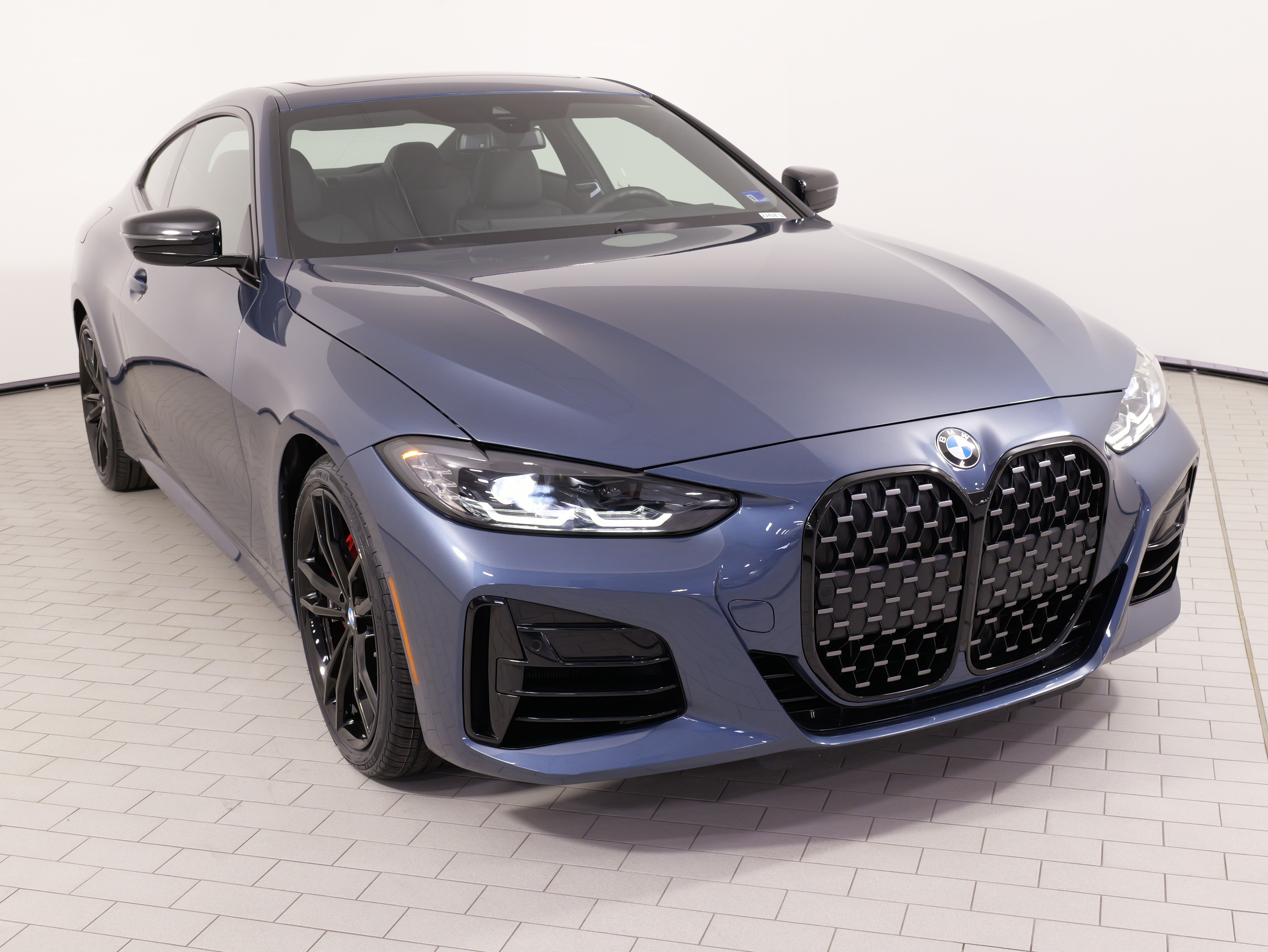 Used 2024 BMW 440i xDrive Coupe w/ Premium Package AWD/4WD image 5