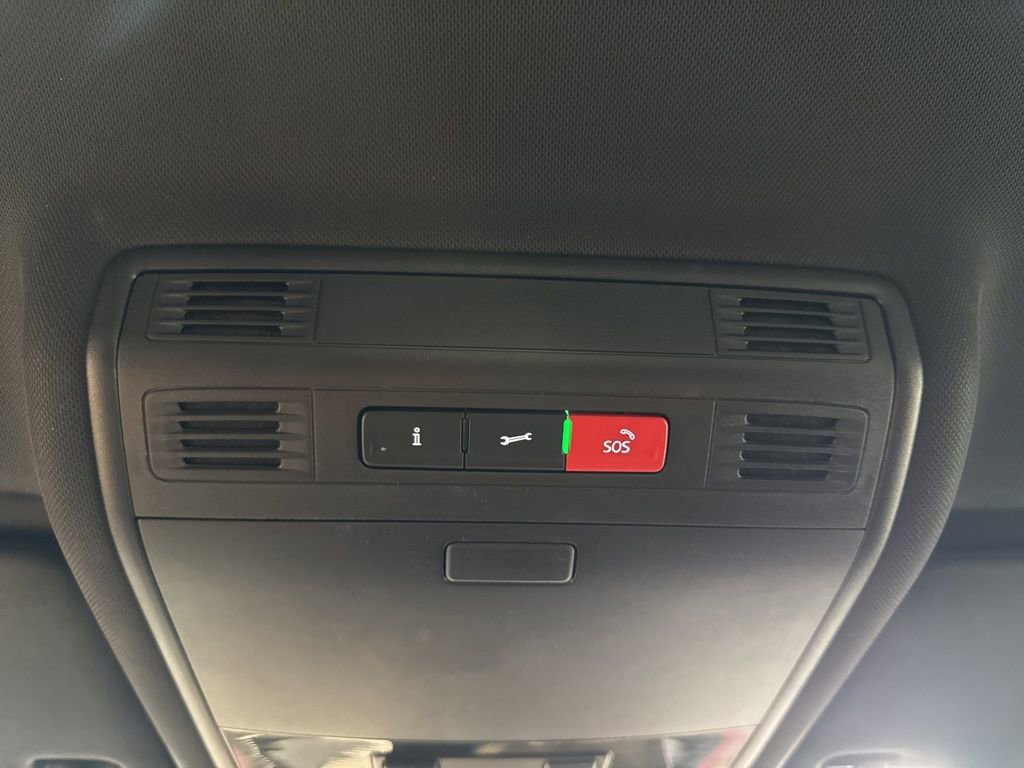 Used 2021 Volkswagen GTI Autobahn image 24