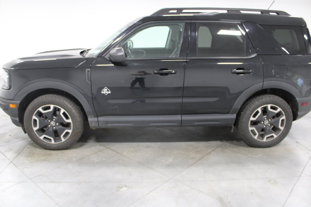 Used 2023 Ford Bronco Sport Outer Banks w/ Tech Package AWD/4WD image 6