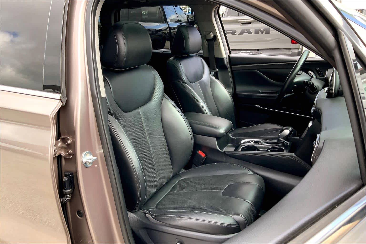 Used 2019 Hyundai Santa Fe FWD image 9