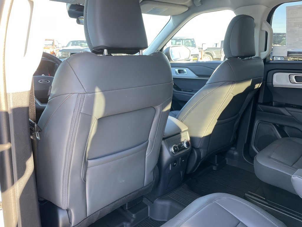 New 2026 Ford Explorer Active w/ Active Comfort Package image 56