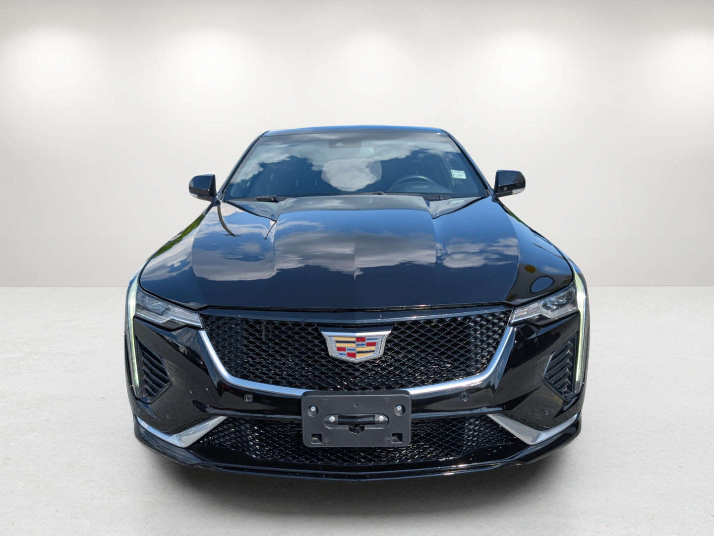 Used 2023 Cadillac CT4 Sport w/ Cold Weather Package RWD image 2