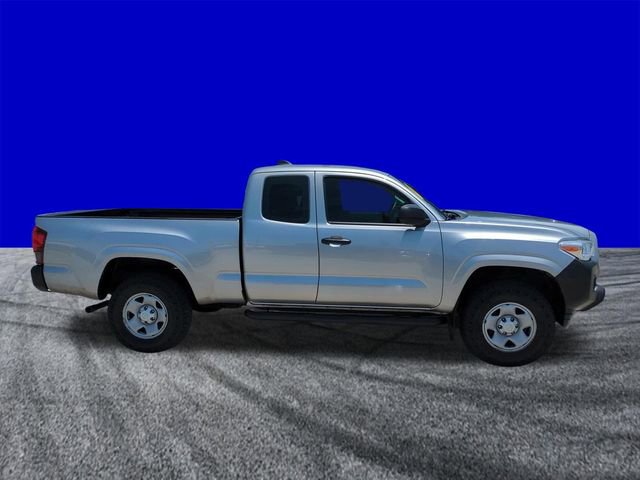 Used 2018 Toyota Tacoma SR RWD image 3