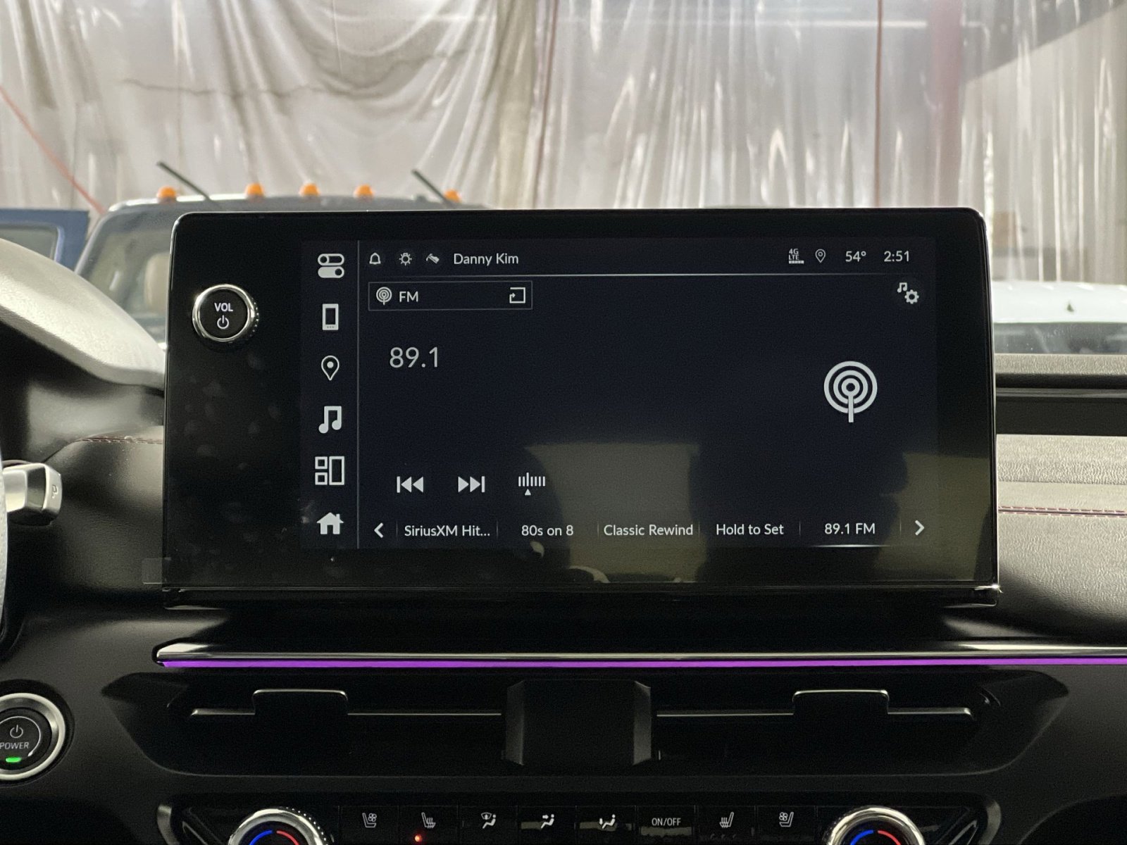 Used 2024 Acura ZDX A-Spec image 18