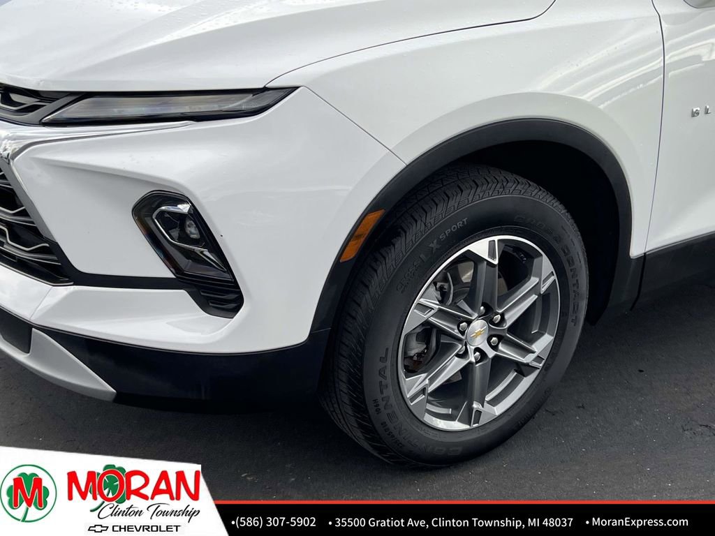 Certified 2024 Chevrolet Blazer LT w/ Convenience Package FWD image 8