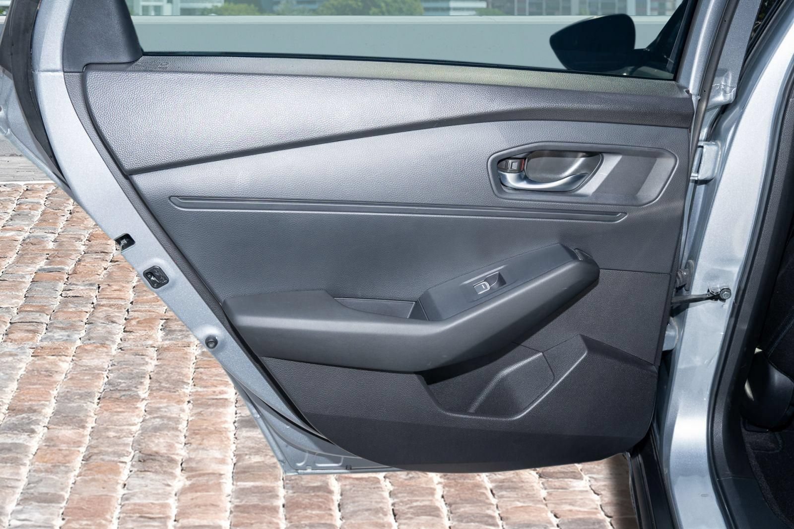 Certified 2024 Honda Accord EX image 11