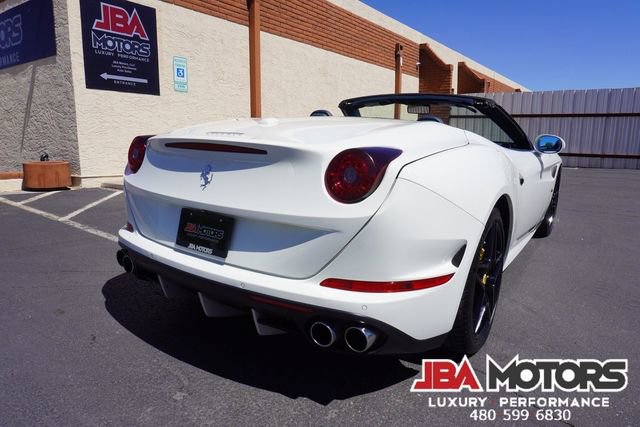Used 2015 Ferrari California T image 96