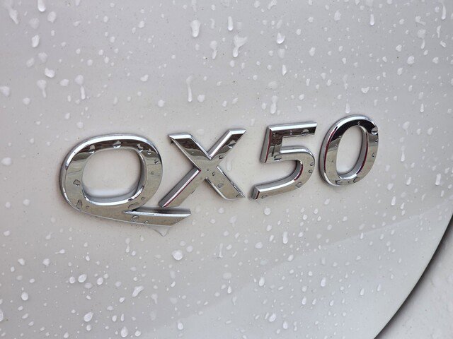 Used 2017 INFINITI QX50 AWD w/ Premium Plus Package image 35