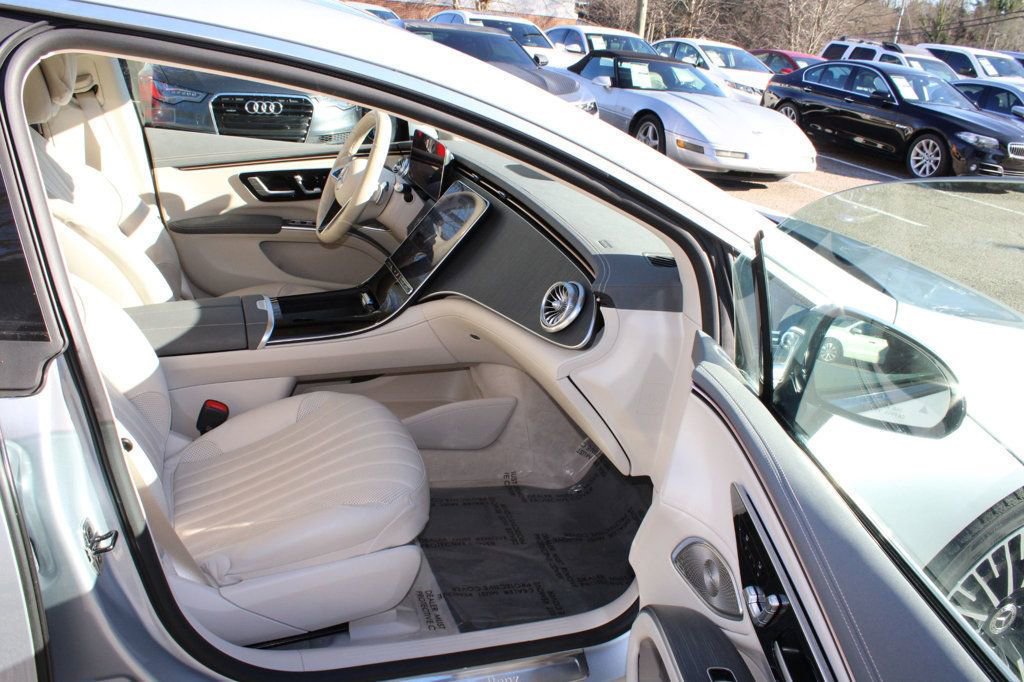 Used 2022 Mercedes-Benz EQS 450+ Sedan image 18