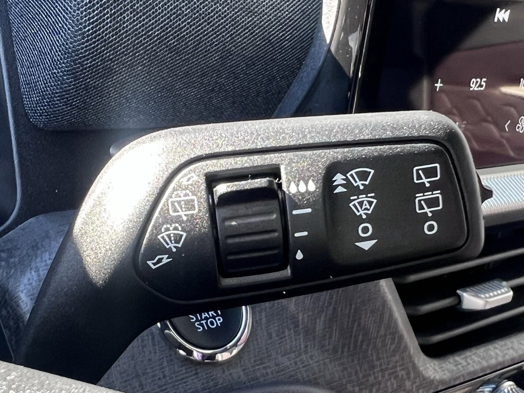 Used 2025 Ford Explorer Platinum w/ LUX Leather Package image 26